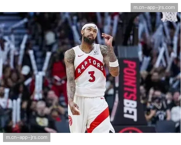 鹈鹕英格拉姆中距离稳定，作为锋线持球点需更好串联全队